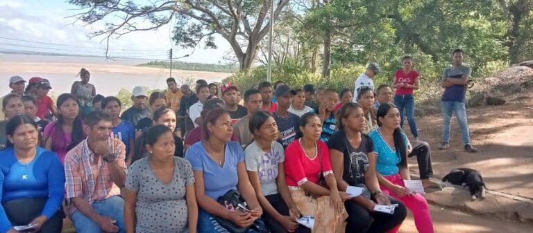 Soporte humanitario el Bolívar